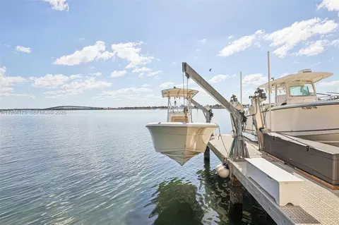 2201 Brickell Ave #77, Miami, FL 33129