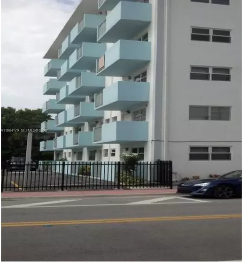 801 Meridian Ave #3B, Miami Beach, FL 33139