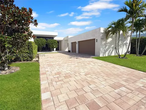 16640 Sunset Way, Weston, FL 33326