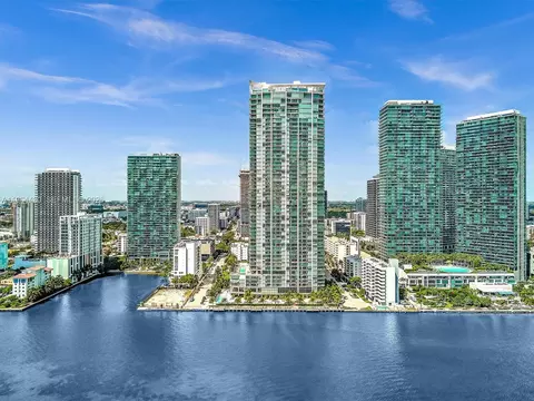 2900 NE 7th Ave #3307, Miami, FL 33137