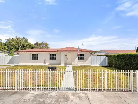 16321 SW 102nd Pl, Miami, FL 33157