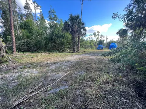 3050 Pine Tree Dr, Naples, FL 34112 photo 10