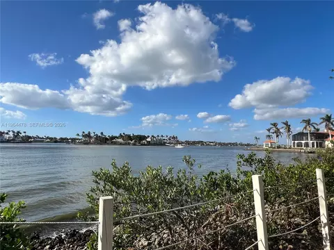 3050 Pine Tree Dr, Naples, FL 34112 photo 13