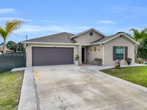 2707 2nd St SW, Lehigh Acres, FL 33976