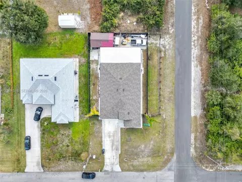 View/Area - 2707 2nd St SW, Lehigh Acres, FL 33976 photo 4 of 7