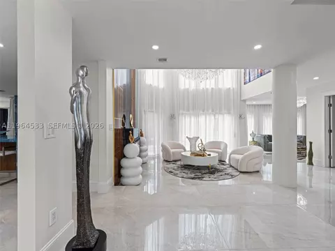 Entry Way - 6180 Pine Tree Dr, Miami Beach, FL 33140 photo 2 of 5