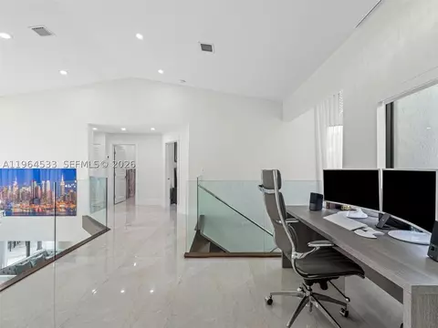 Other - 6180 Pine Tree Dr, Miami Beach, FL 33140 photo 7 of 12