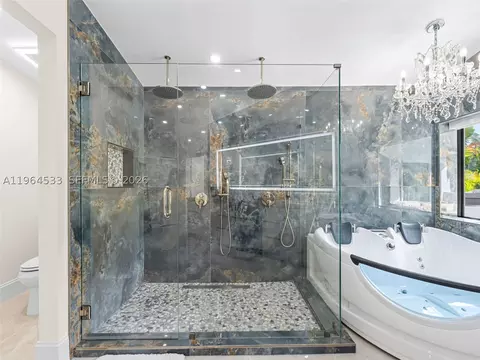 Bath - 6180 Pine Tree Dr, Miami Beach, FL 33140 photo 4 of 5