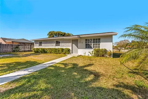 15231 SW 302nd St, Homestead, FL 33033