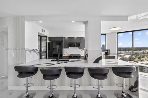 1000 Island Blvd #1710, Aventura, FL 33160