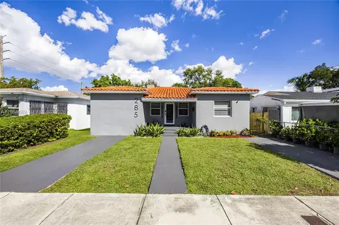 285 NW 45th St, Miami, FL 33127