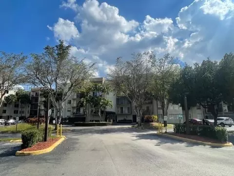 14250 SW 62nd St #320, Miami, FL 33183