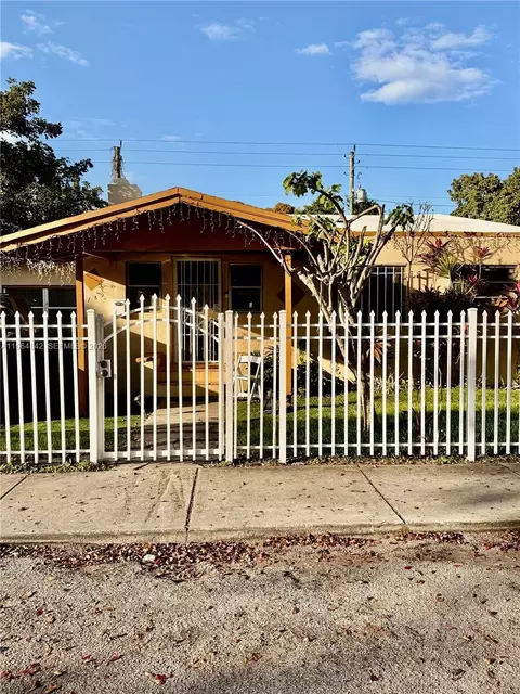 729 NW 47th Ter, Miami, FL 33127