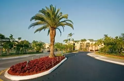 5740 Rock Island Rd #284, Tamarac, FL 33319