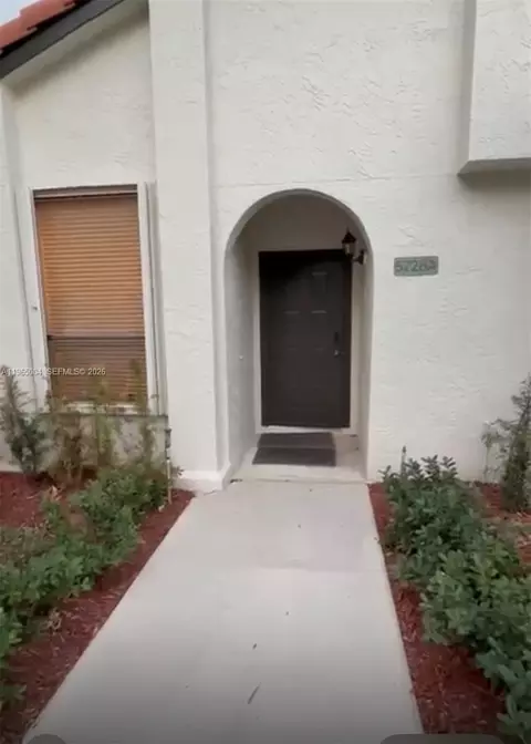 5726 Fox Hollow Dr #A, Boca Raton, FL 33486