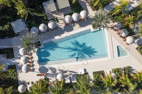 101 Diplomat Pkwy #306, Hallandale Beach, FL 33009