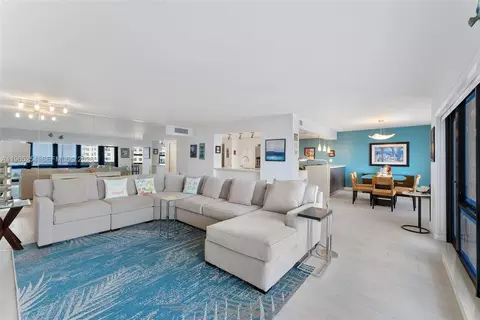 5100 N Ocean Blvd #916, Lauderdale By The Sea, FL 33308