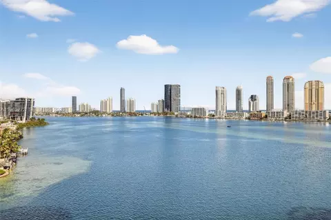 3000 Island Blvd #1106, Aventura, FL 33160