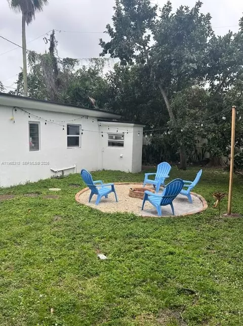 1220-1222 NE 110th Ter, Miami, FL 33161 photo 2