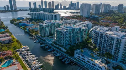 3131 NE 188th St #2-1107, Aventura, FL 33180