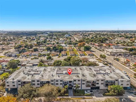View/Area - 30 E 39th St #214, Hialeah, FL 33013 photo 2 of 5
