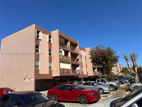 1900 W 68th St #G103, Hialeah, FL 33014 photo 3