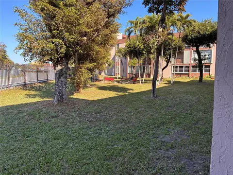 1900 W 68th St #G103, Hialeah, FL 33014 photo 18