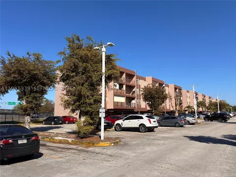 1900 W 68th St #G103, Hialeah, FL 33014 photo 16