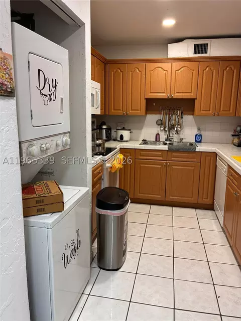 1900 W 68th St #G103, Hialeah, FL 33014 photo 10