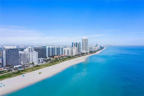 5601 Collins Ave #423, Miami Beach, FL 33140