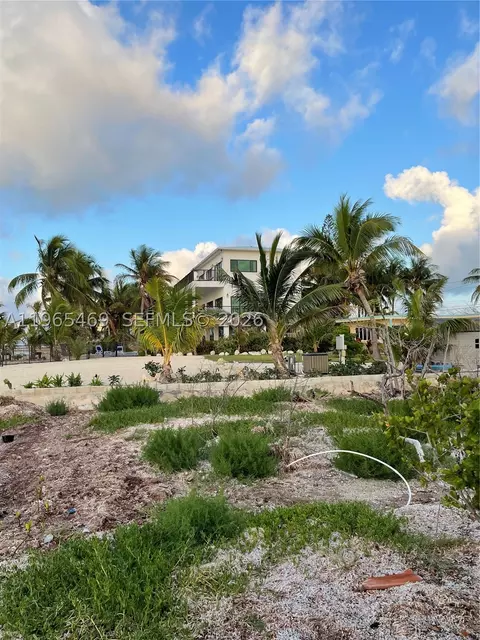 Overseas Highway Over Hwy, Marathon, FL 33050
