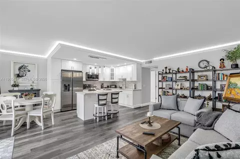 152 Dorset D #152, Boca Raton, FL 33434