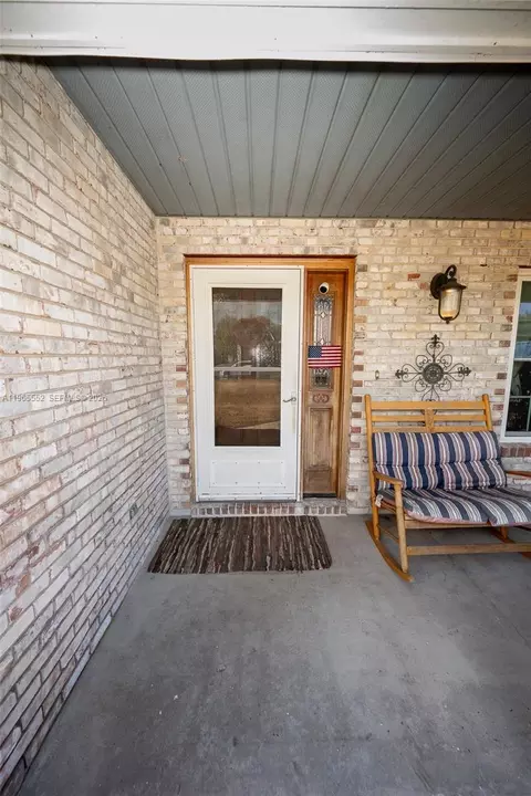 Exterior - 2036 Live Oak Blvd, Saint Cloud, FL 34771 photo 12 of 14