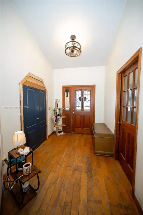 Entry Way - 2036 Live Oak Blvd, Saint Cloud, FL 34771 photo 1 of 2