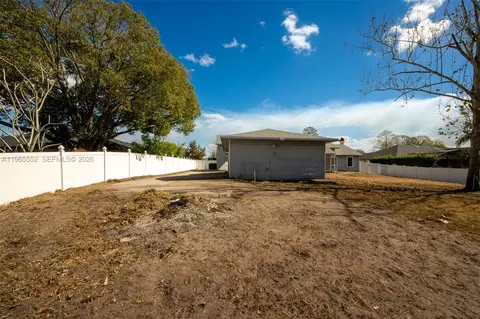 Exterior - 2036 Live Oak Blvd, Saint Cloud, FL 34771 photo 5 of 14
