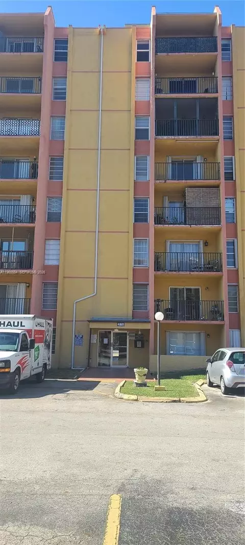 4801 NW 7 St #209-16, Miami, FL 33126