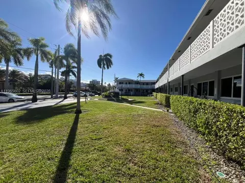 600 Layne Blvd #110, Hallandale Beach, FL 33009