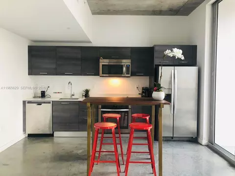 151 SE 1st St #1808, Miami, FL 33131
