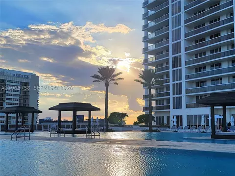 1800 S Ocean Dr #2406, Hallandale Beach, FL 33009