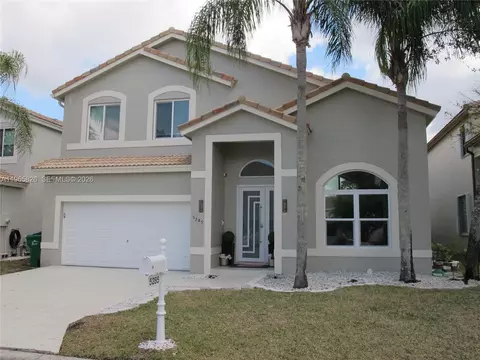 5285 NW 112th Ter, Coral Springs, FL 33076