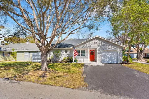 14911 SW 139th Pl, Miami, FL 33186