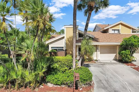 7635 W Sierra Ter W, Boca Raton, FL 33433