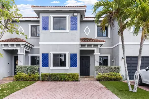 16371 SW 44th Ter, Miami, FL 33185