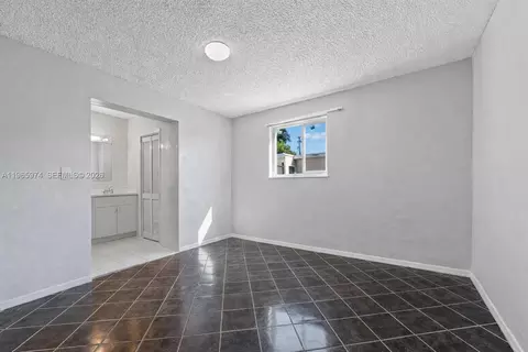 Other - 655 W 70th Pl, Hialeah, FL 33014 photo 4 of 4