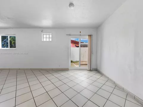 Living - 655 W 70th Pl, Hialeah, FL 33014 photo 4 of 5