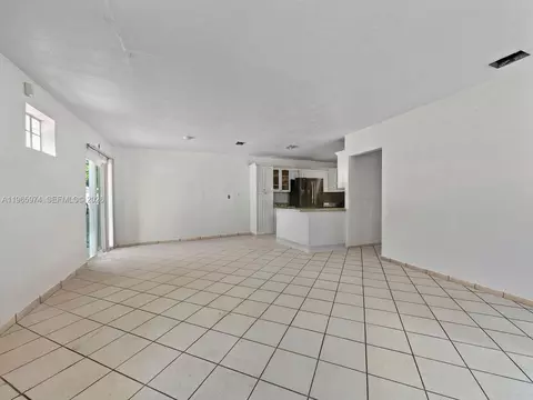 Living - 655 W 70th Pl, Hialeah, FL 33014 photo 2 of 5