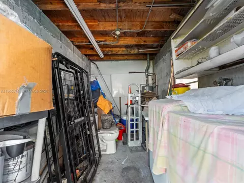Other - 655 W 70th Pl, Hialeah, FL 33014 photo 3 of 4