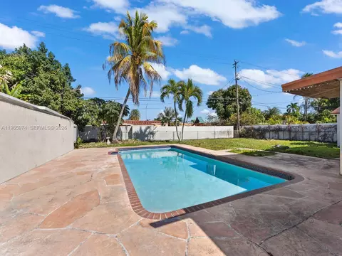 Other - 655 W 70th Pl, Hialeah, FL 33014 photo 1 of 4