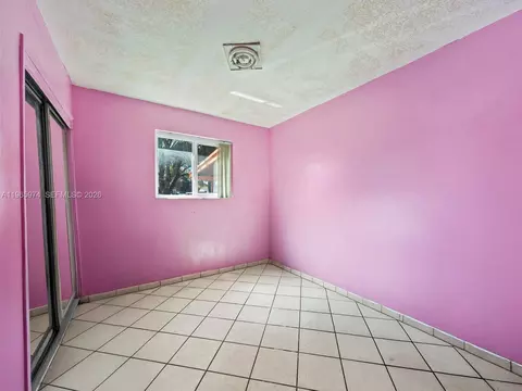 Bedroom - 655 W 70th Pl, Hialeah, FL 33014 photo 4 of 5