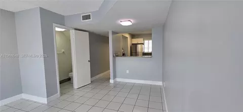 Living - 2630 W 76th St #201, Hialeah, FL 33016 photo 2 of 2